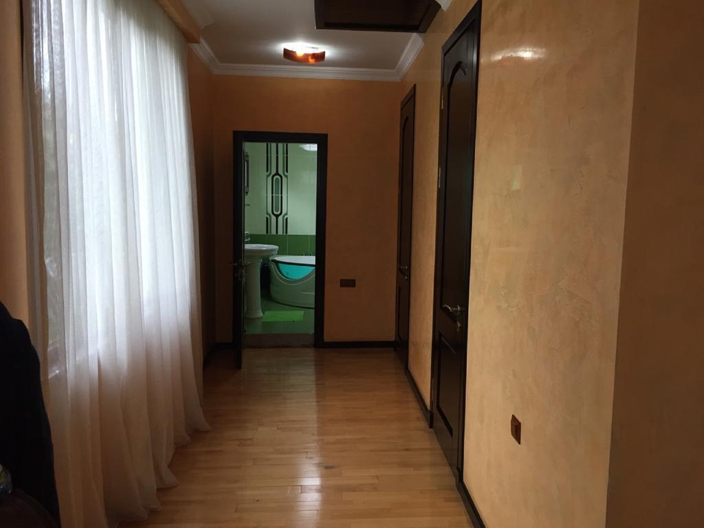 Sister'S Warm Guest House Batumi Luaran gambar