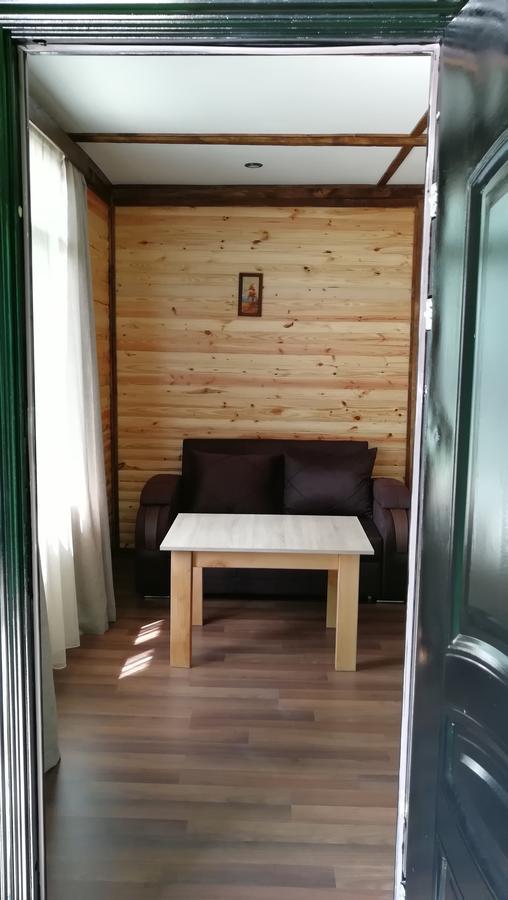 Sister'S Warm Guest House Batumi Luaran gambar
